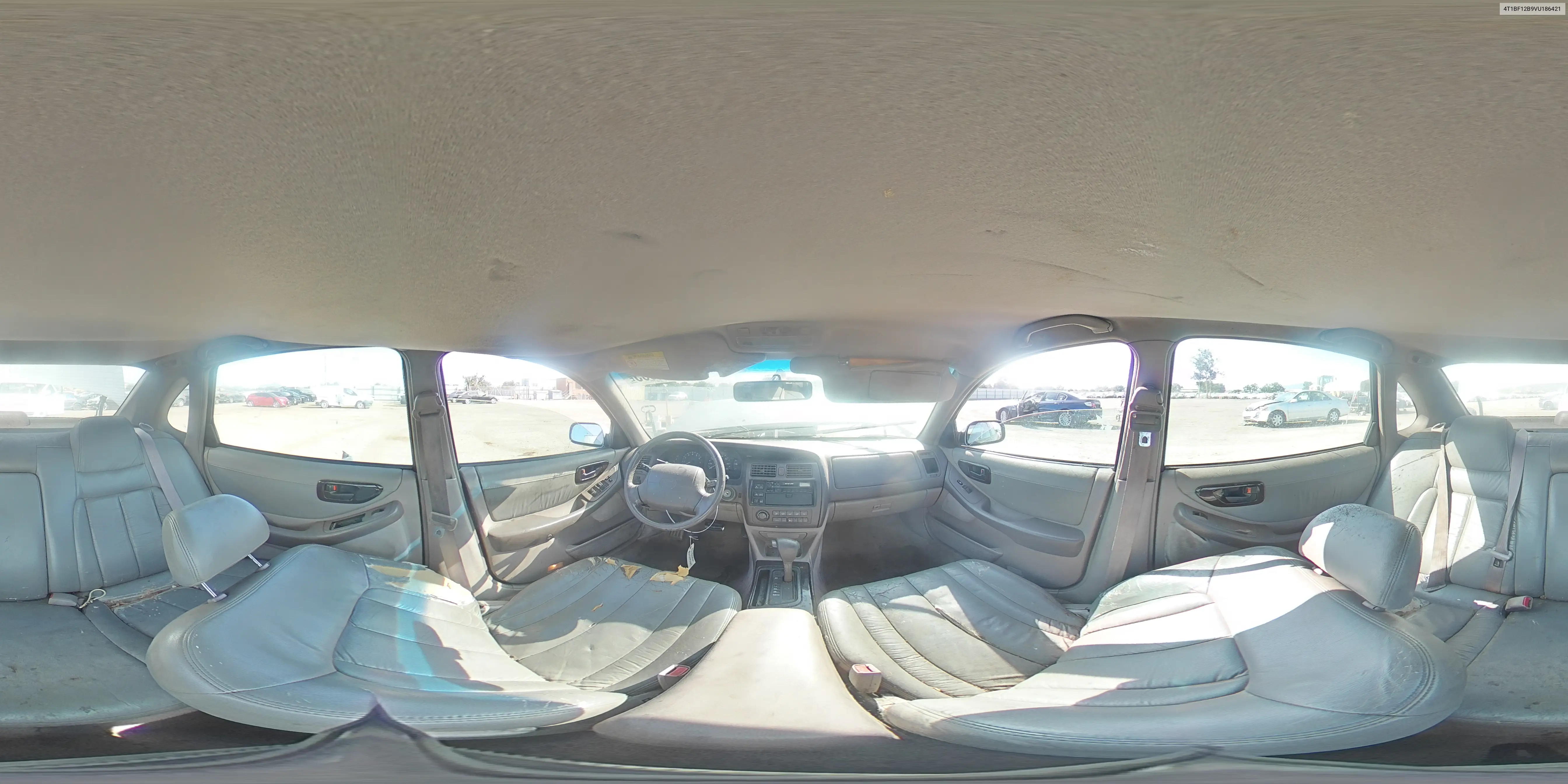 1997 Toyota Avalon Xl VIN: 4T1BF12B9VU186421 Lot: 61507565