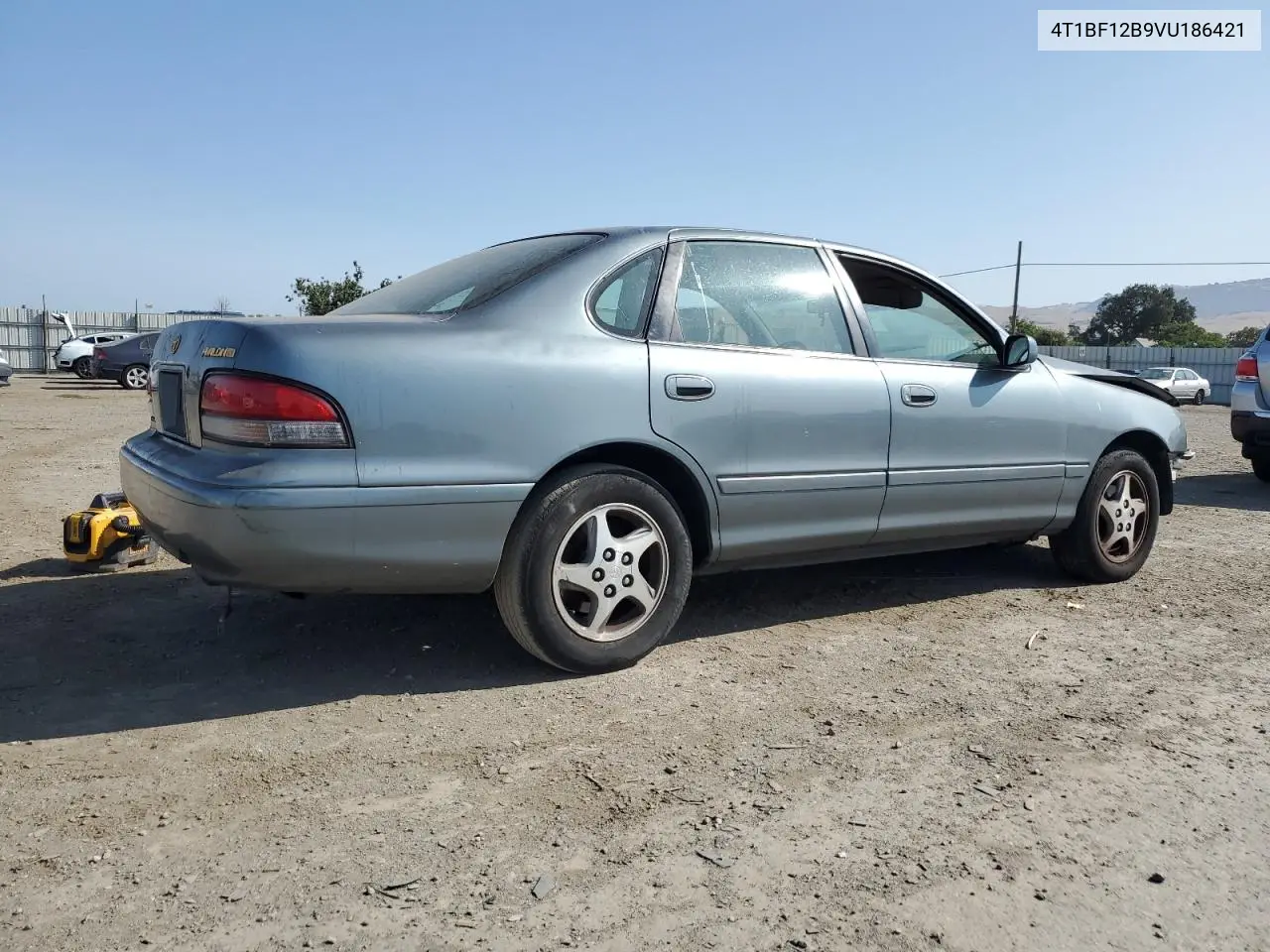 1997 Toyota Avalon Xl VIN: 4T1BF12B9VU186421 Lot: 61507565