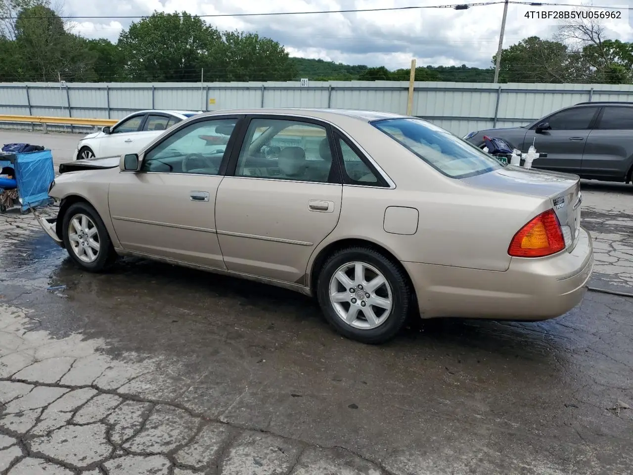 2000 Toyota Avalon Xl VIN: 4T1BF28B5YU056962 Lot: 56881185