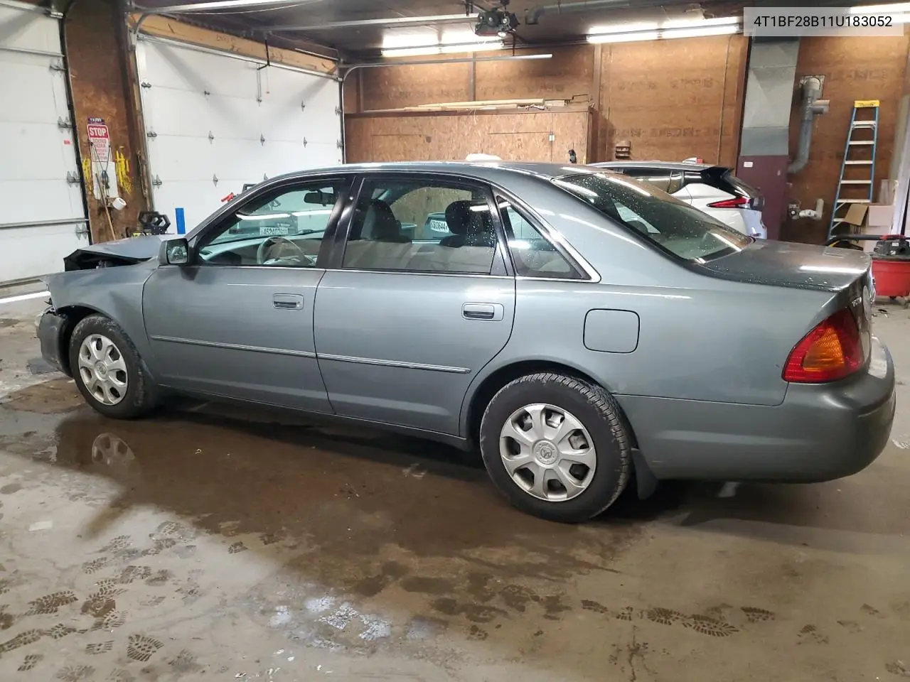 2001 Toyota Avalon Xl VIN: 4T1BF28B11U183052 Lot: 62582535