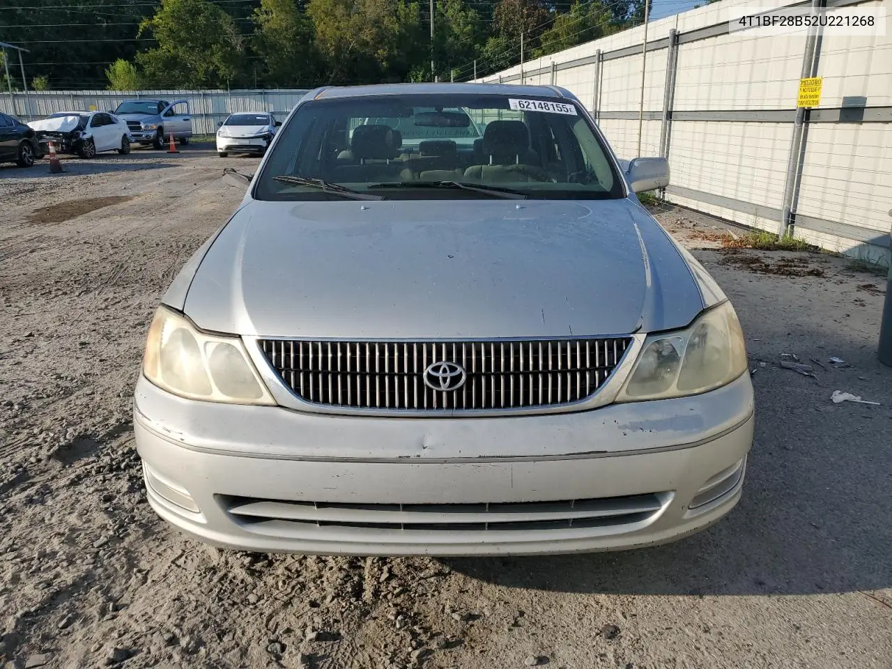 2002 Toyota Avalon Xl VIN: 4T1BF28B52U221268 Lot: 62148155