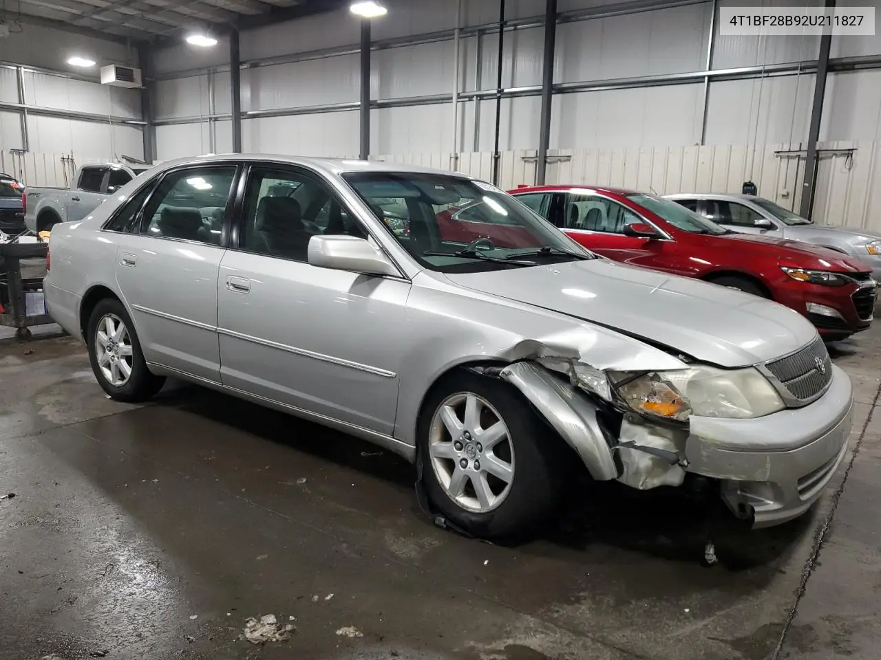 2002 Toyota Avalon Xl VIN: 4T1BF28B92U211827 Lot: 62215455