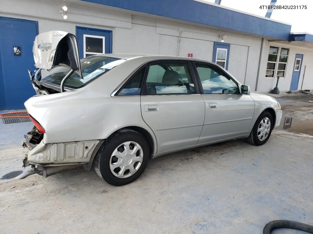 2002 Toyota Avalon Xl VIN: 4T1BF28B42U231175 Lot: 62806325