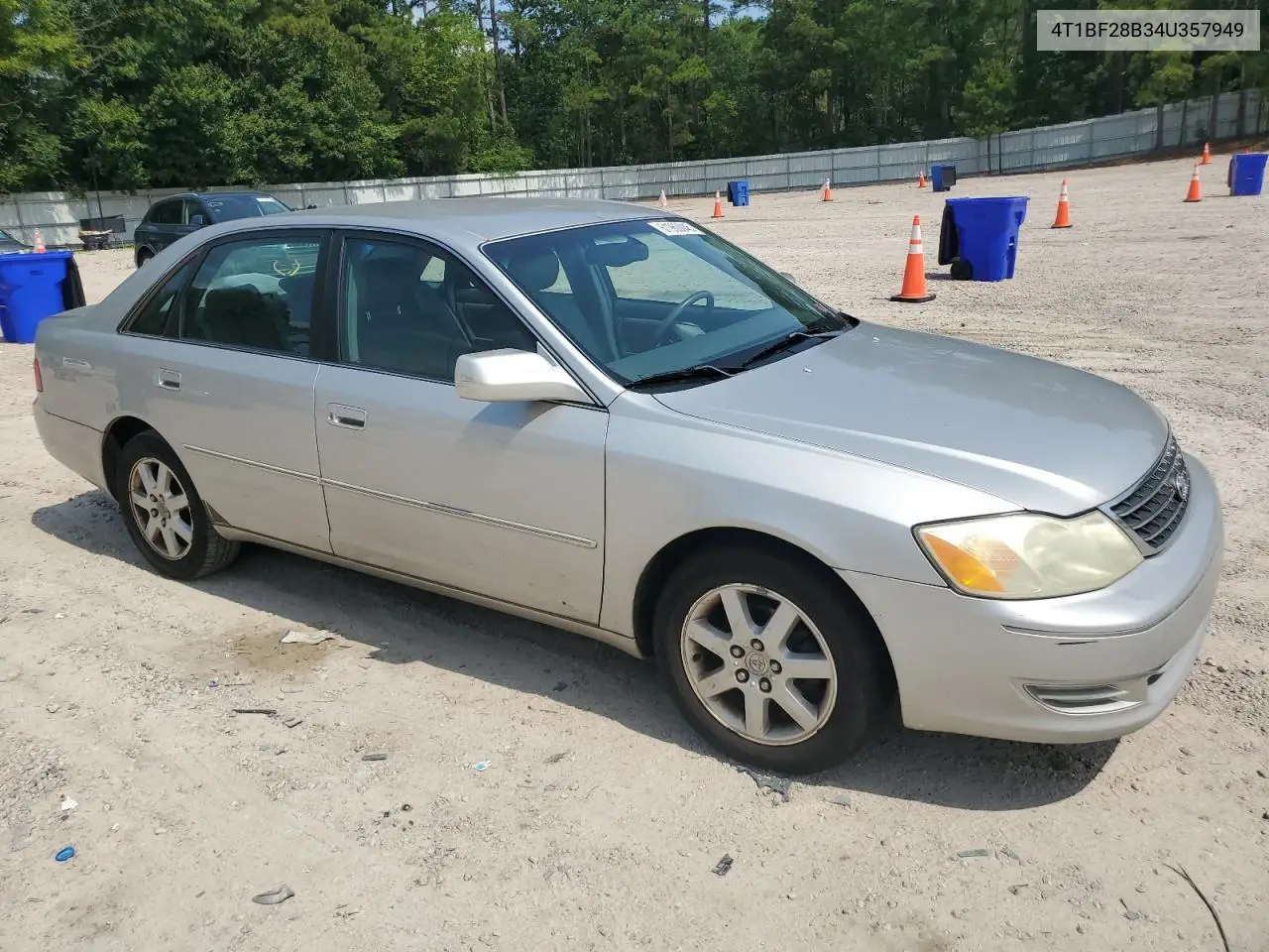 2004 Toyota Avalon Xl VIN: 4T1BF28B34U357949 Lot: 61960045