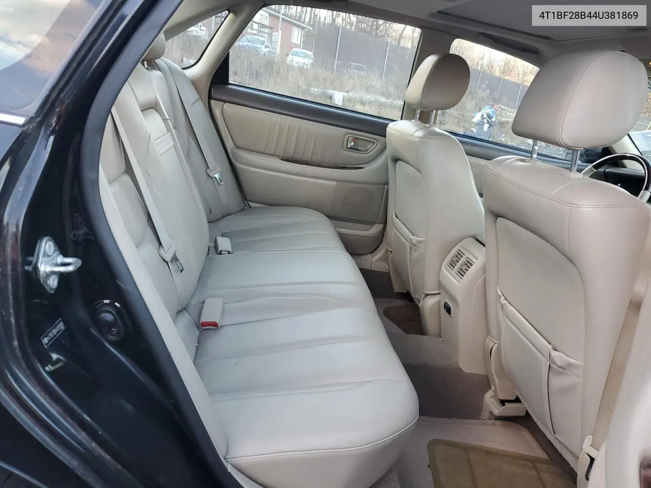 2004 Toyota Avalon Xl VIN: 4T1BF28B44U381869 Lot: 87070784