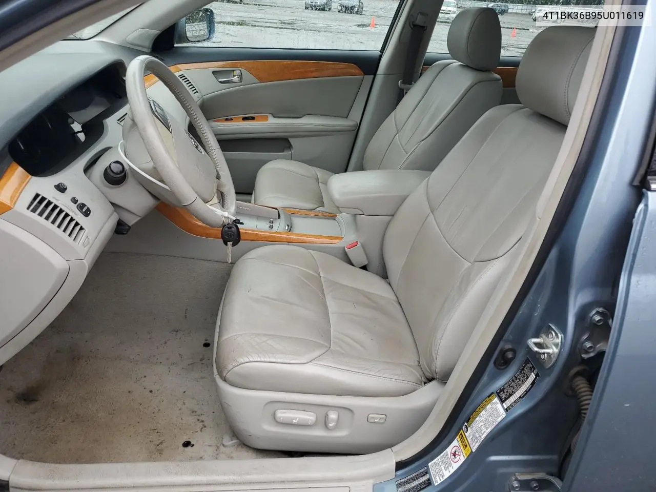 2005 Toyota Avalon Xl VIN: 4T1BK36B95U011619 Lot: 56926465