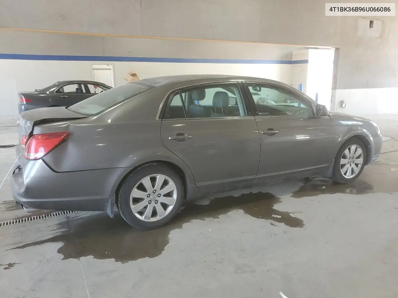 2006 Toyota Avalon Xl VIN: 4T1BK36B96U066086 Lot: 61071055