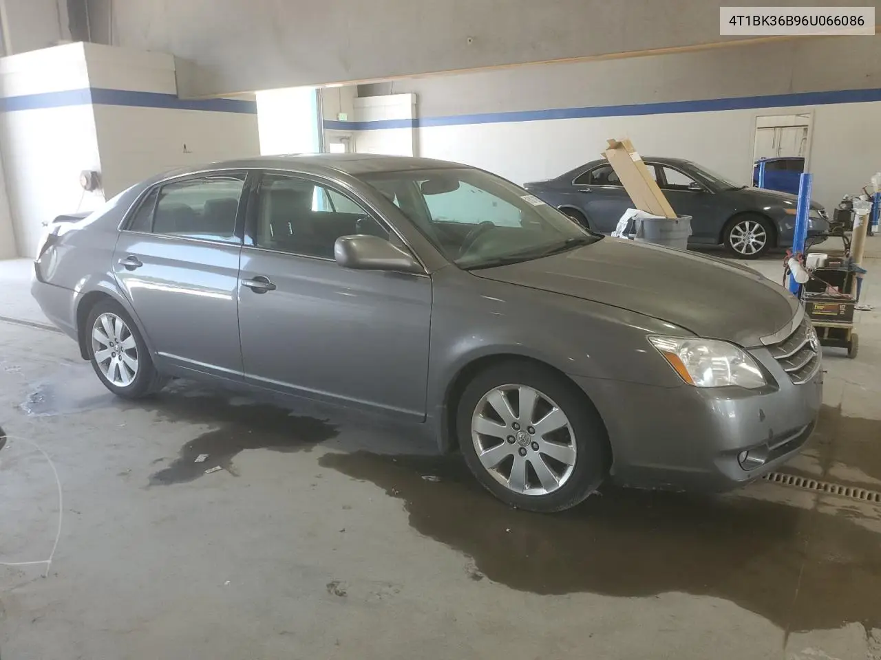 2006 Toyota Avalon Xl VIN: 4T1BK36B96U066086 Lot: 61071055