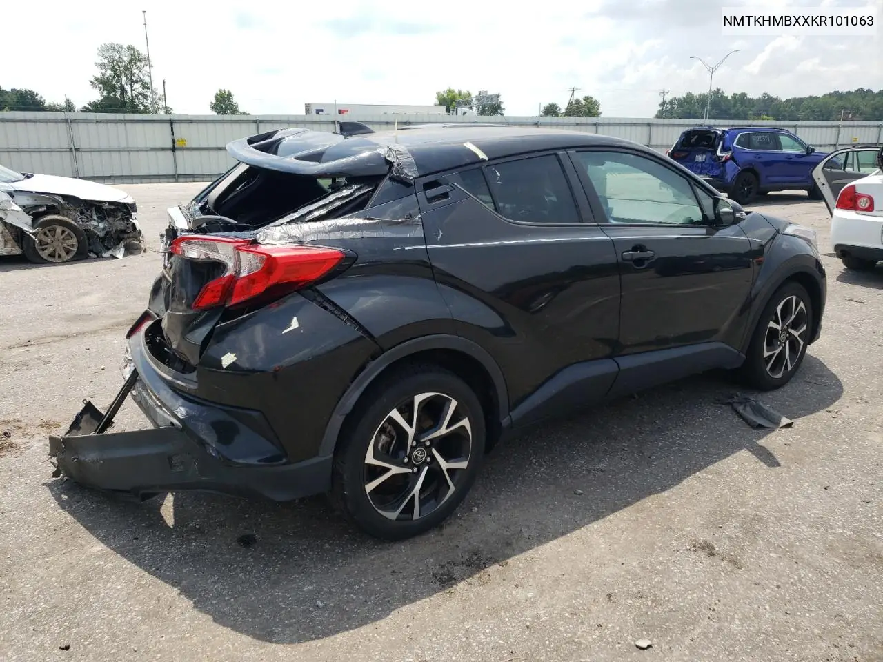 2019 Toyota C-Hr Xle VIN: NMTKHMBXXKR101063 Lot: 61221265