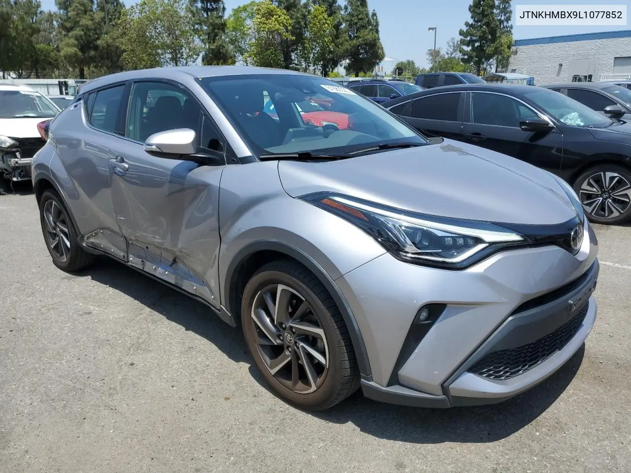2020 Toyota C-Hr Xle VIN: JTNKHMBX9L1077852 Lot: 61689325