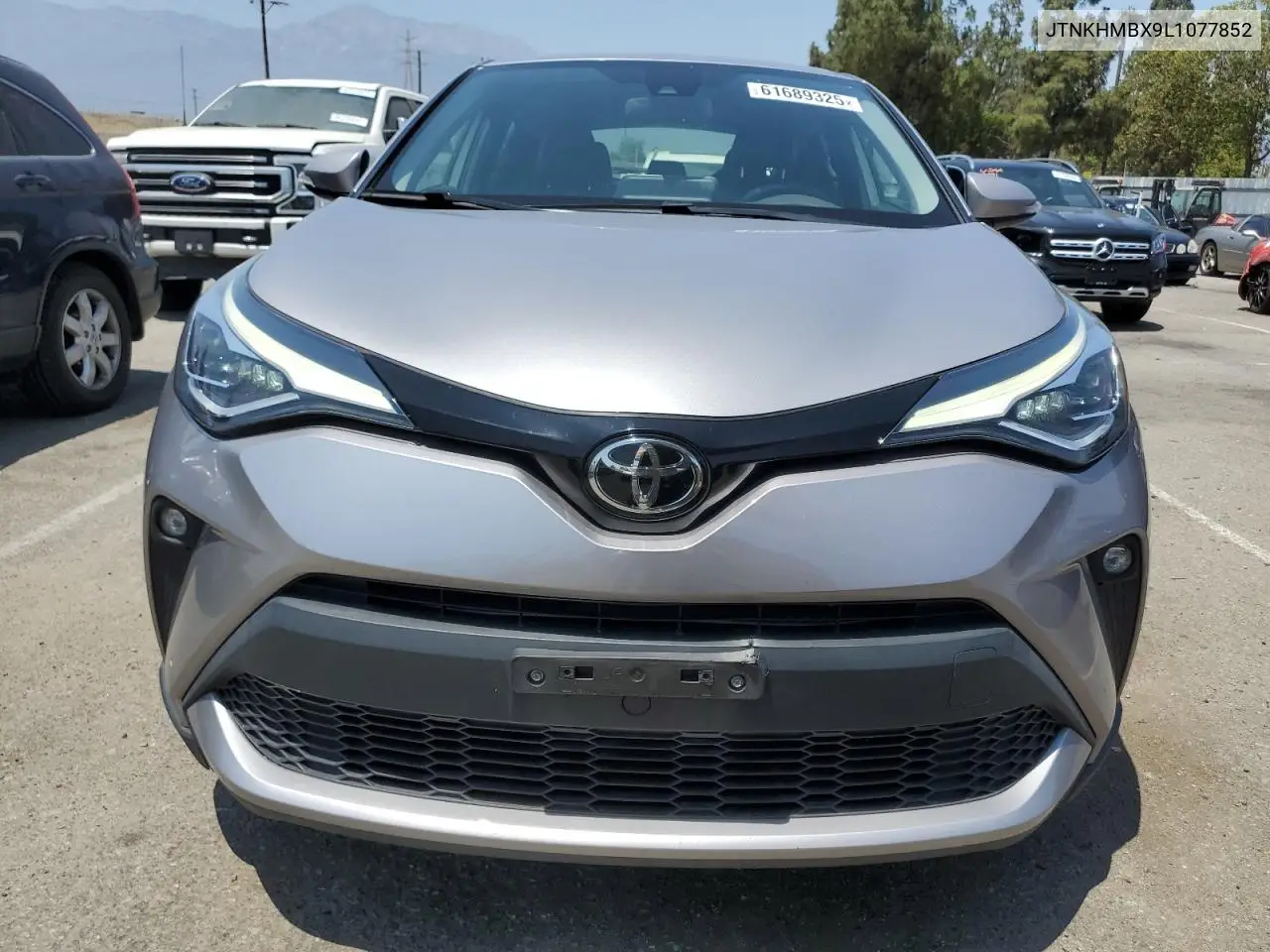 2020 Toyota C-Hr Xle VIN: JTNKHMBX9L1077852 Lot: 61689325