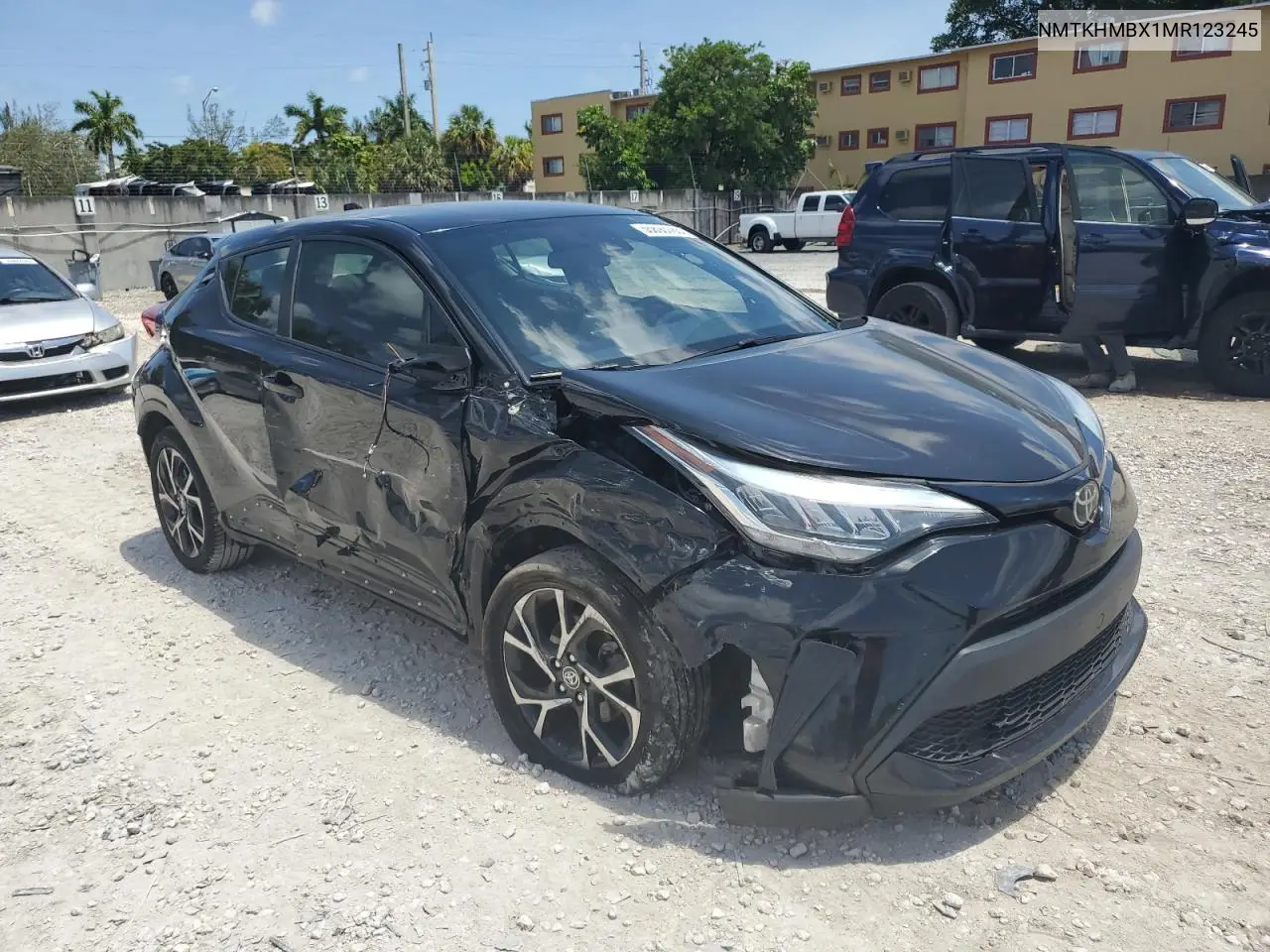 2021 Toyota C-Hr Xle VIN: NMTKHMBX1MR123245 Lot: 55893785