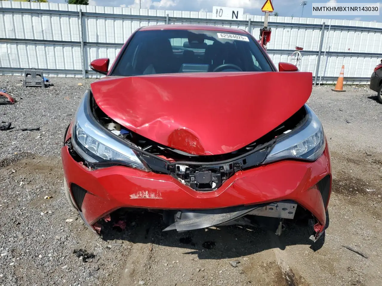 2022 Toyota C-Hr Xle VIN: NMTKHMBX1NR143030 Lot: 62584025