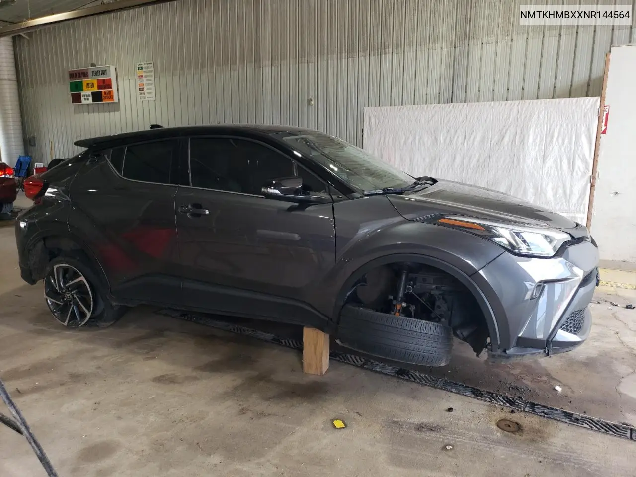 2022 Toyota C-Hr Xle VIN: NMTKHMBXXNR144564 Lot: 64500795