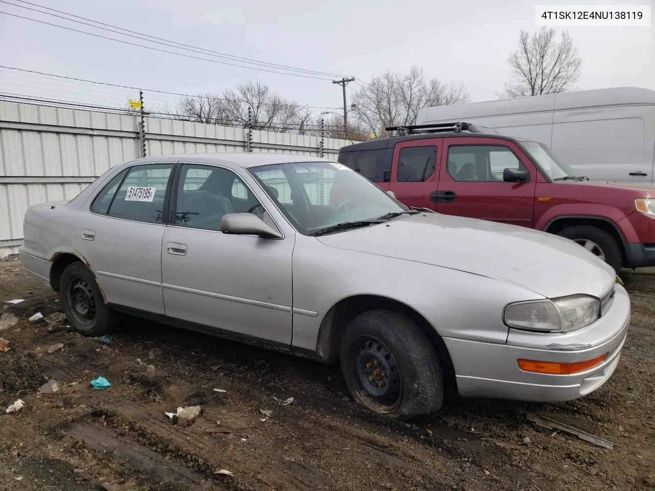 1992 Toyota Camry Le VIN: 4T1SK12E4NU138119 Lot: 51475195