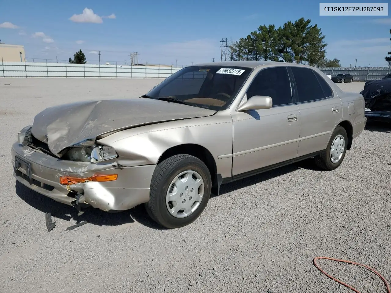 1993 Toyota Camry Le VIN: 4T1SK12E7PU287093 Lot: 55682275