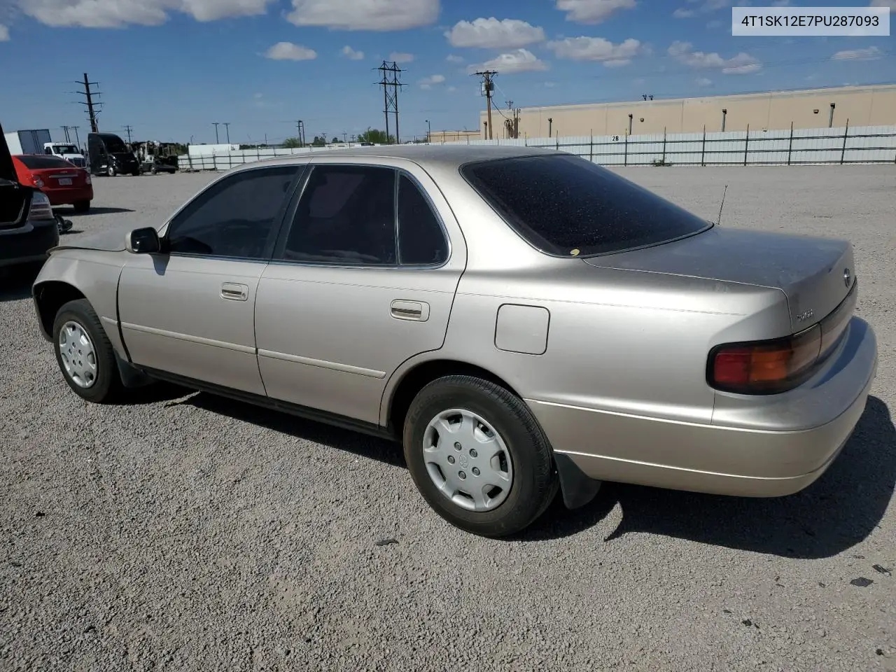 1993 Toyota Camry Le VIN: 4T1SK12E7PU287093 Lot: 55682275