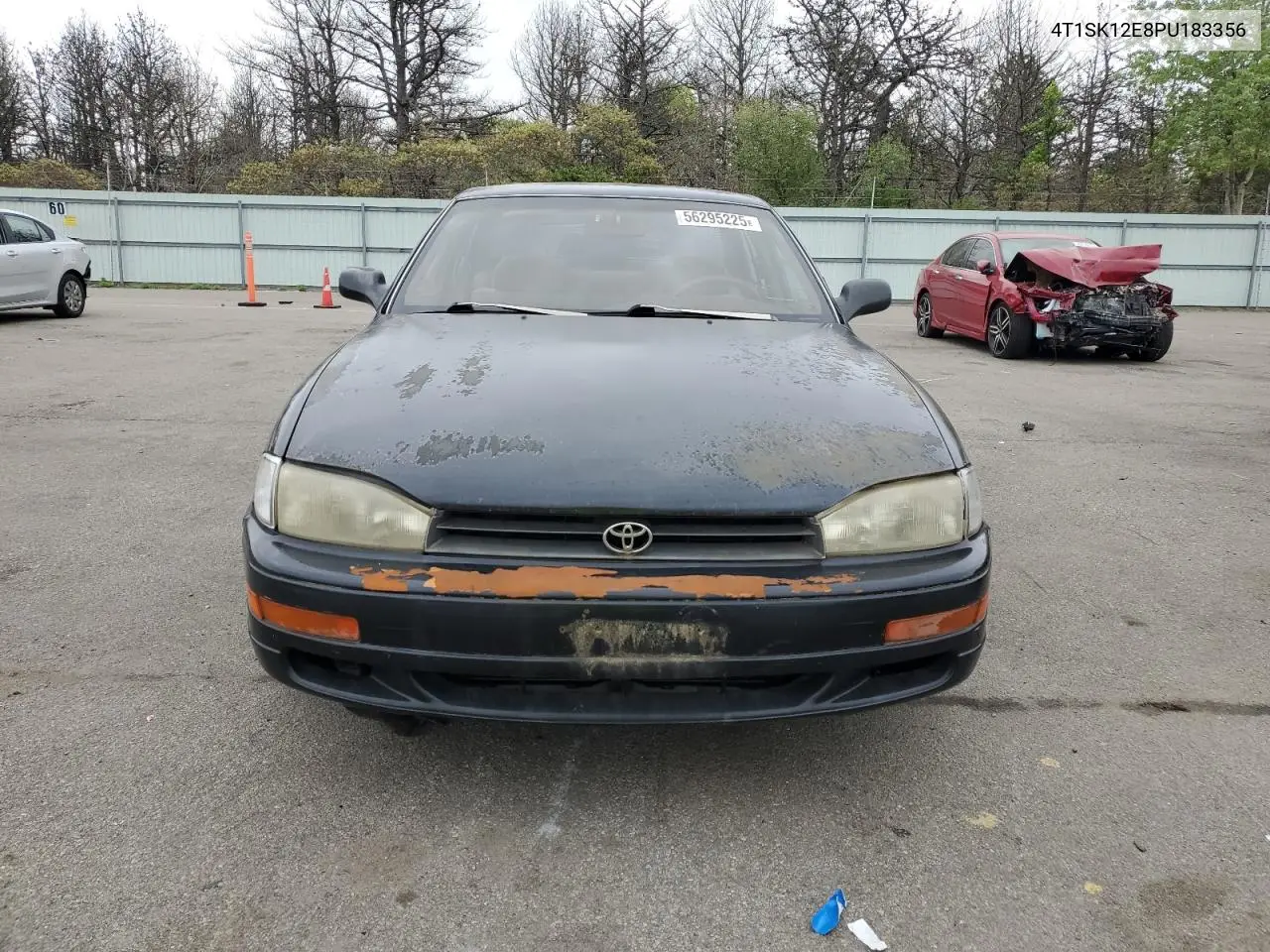 1993 Toyota Camry Le VIN: 4T1SK12E8PU183356 Lot: 56295225