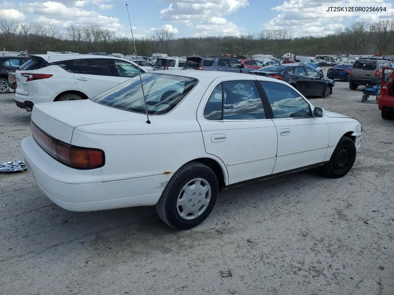 1994 Toyota Camry Le VIN: JT2SK12E0R0256694 Lot: 52819245