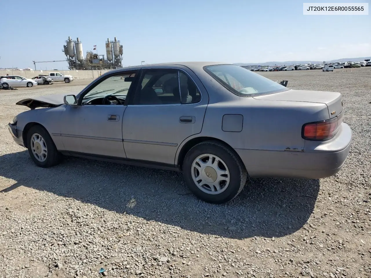 1994 Toyota Camry Le VIN: JT2GK12E6R0055565 Lot: 54031255