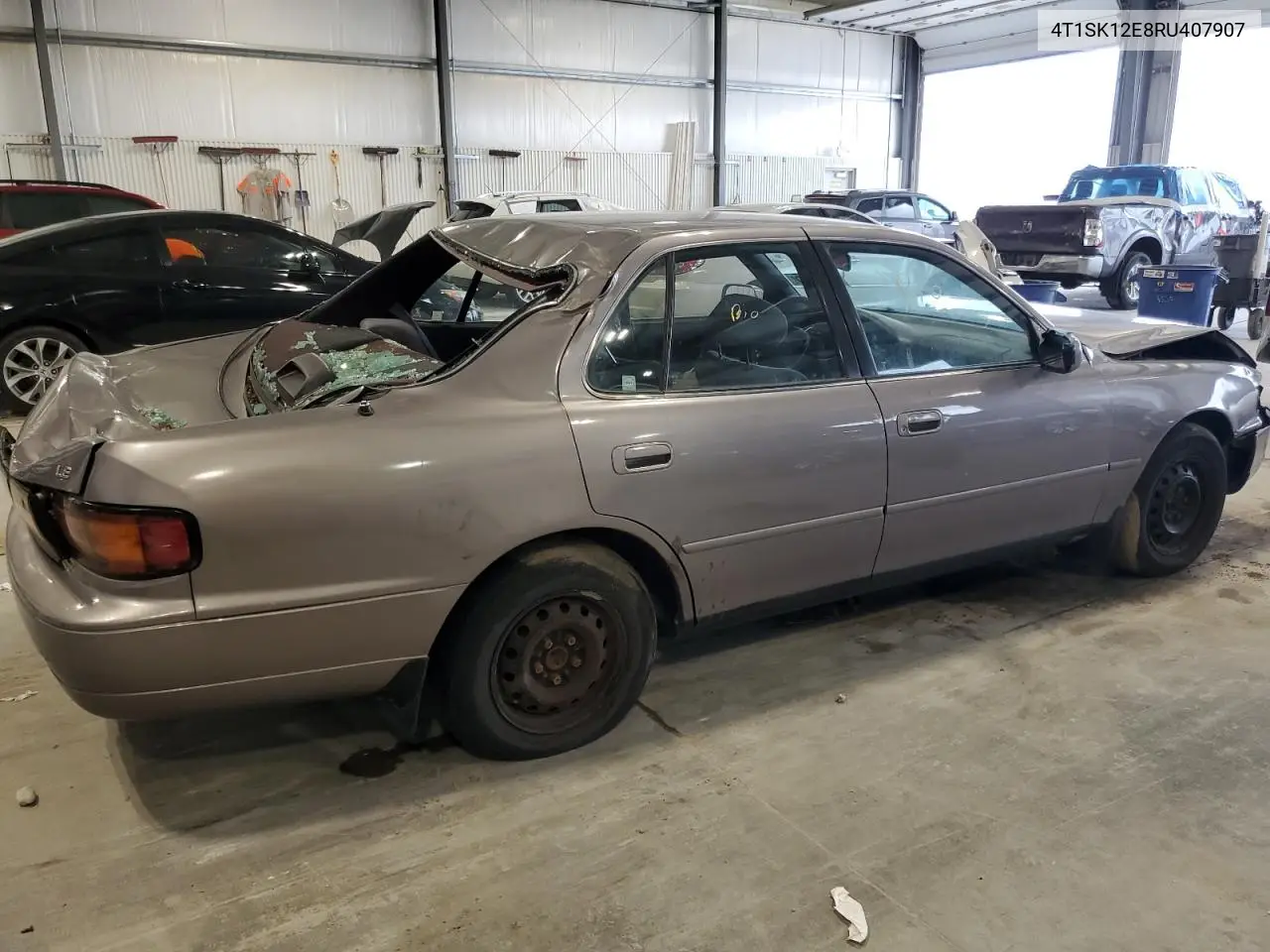 1994 Toyota Camry Le VIN: 4T1SK12E8RU407907 Lot: 55048725