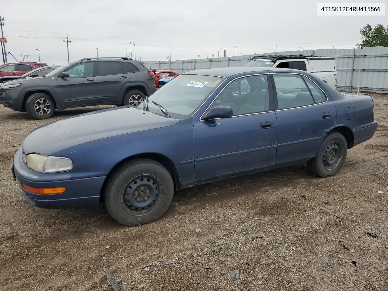 1994 Toyota Camry Le VIN: 4T1SK12E4RU415566 Lot: 57213715