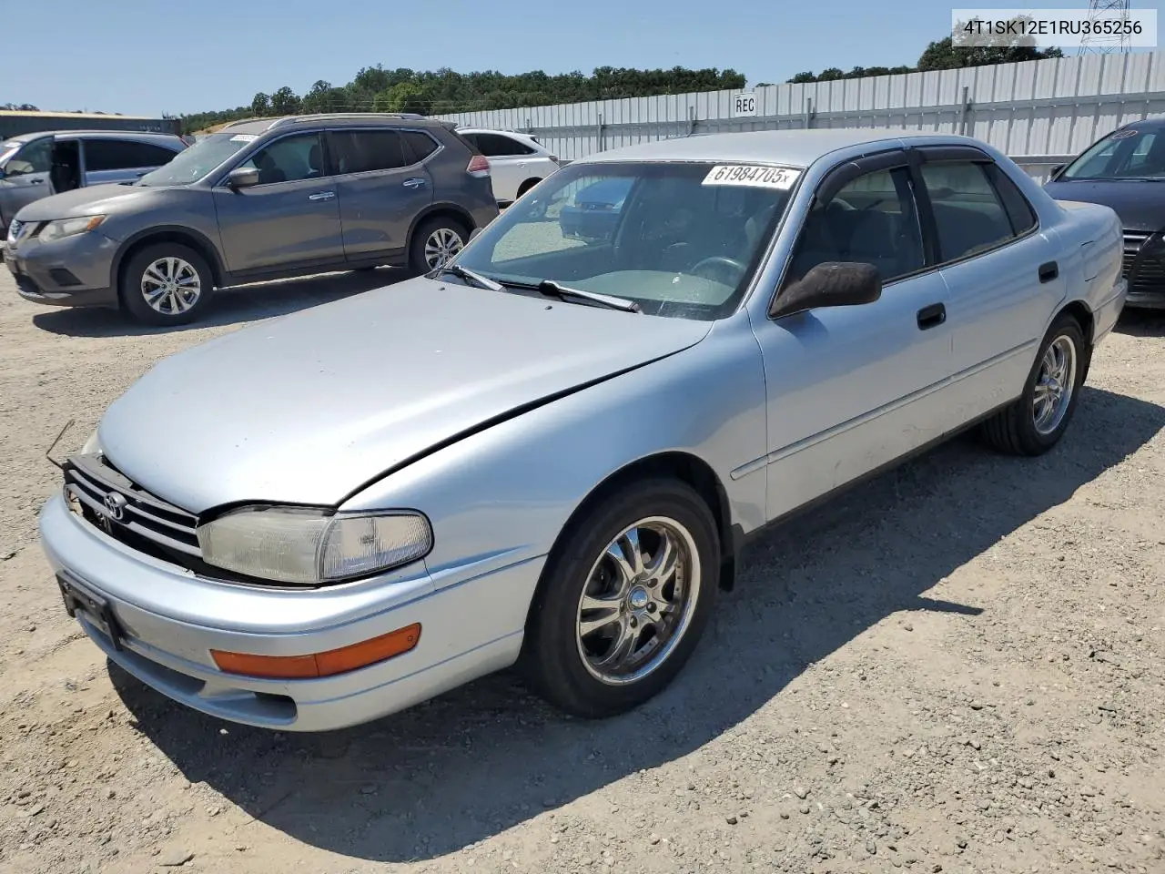 1994 Toyota Camry Le VIN: 4T1SK12E1RU365256 Lot: 61984705