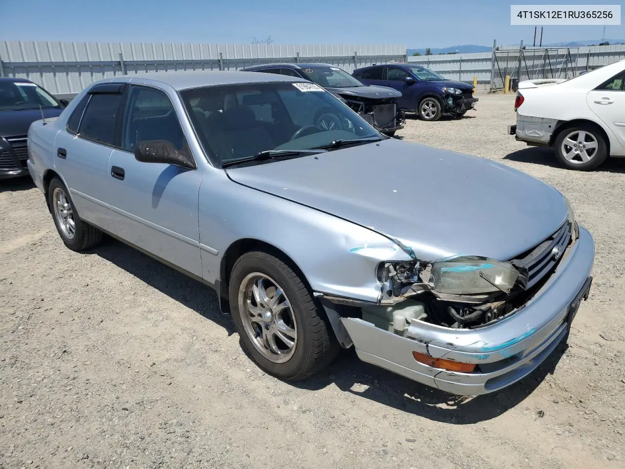 1994 Toyota Camry Le VIN: 4T1SK12E1RU365256 Lot: 61984705