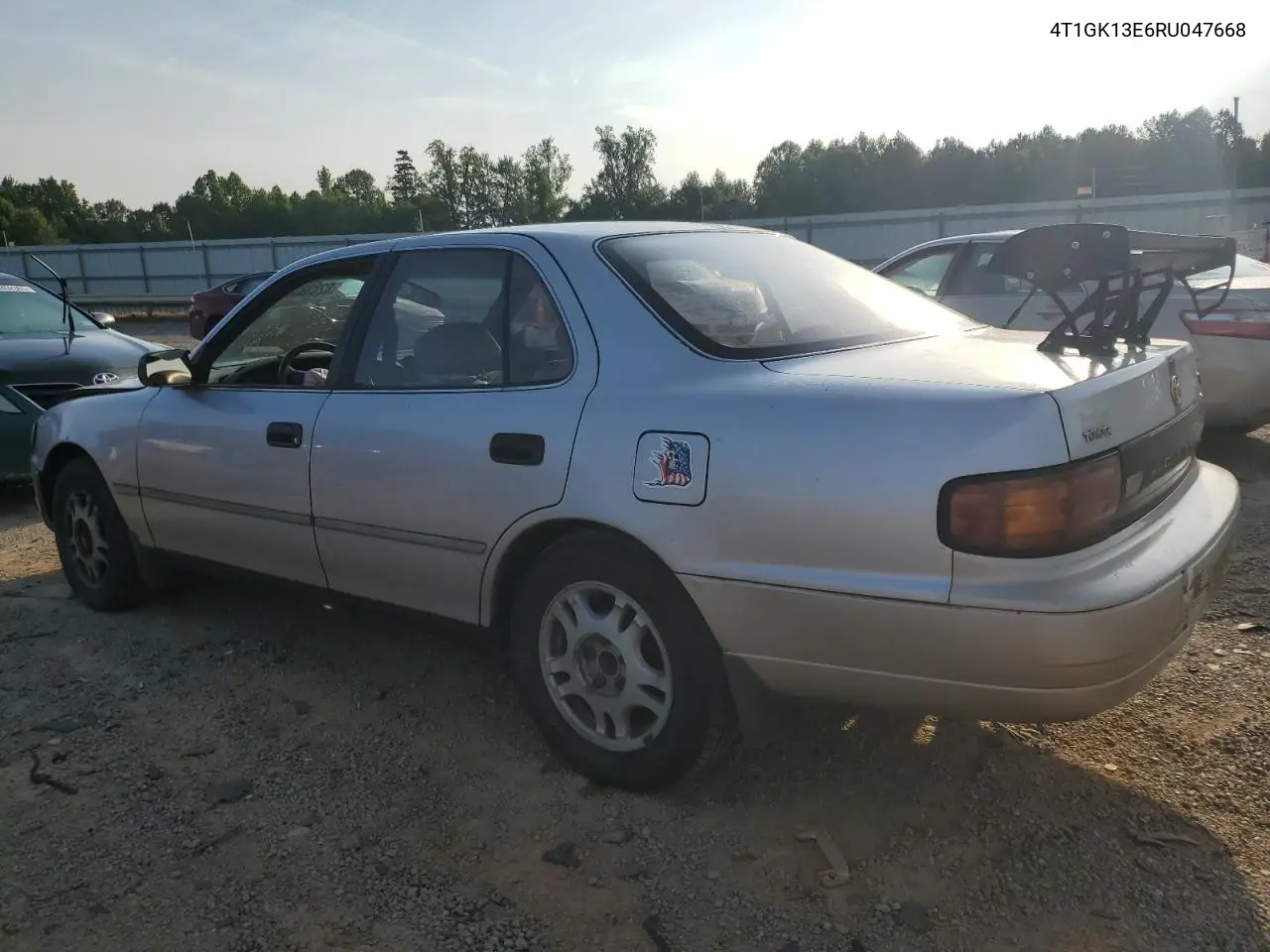 1994 Toyota Camry Xle VIN: 4T1GK13E6RU047668 Lot: 62838305