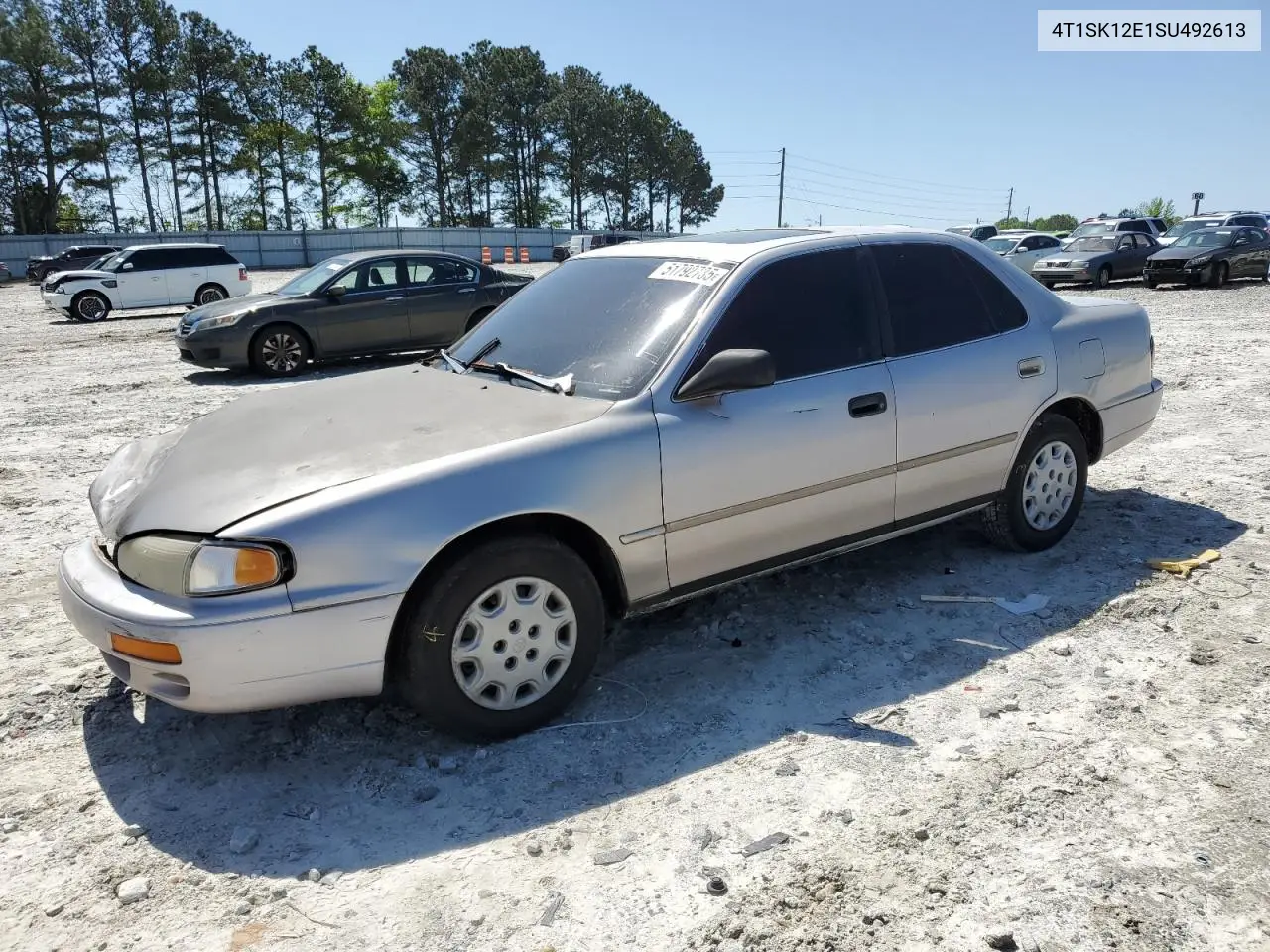 1995 Toyota Camry Le VIN: 4T1SK12E1SU492613 Lot: 51792735