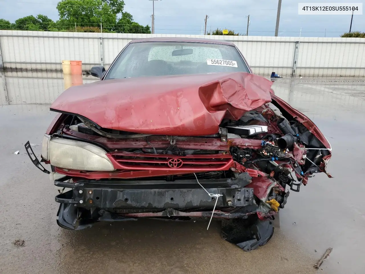 1995 Toyota Camry Le VIN: 4T1SK12E0SU555104 Lot: 55627005