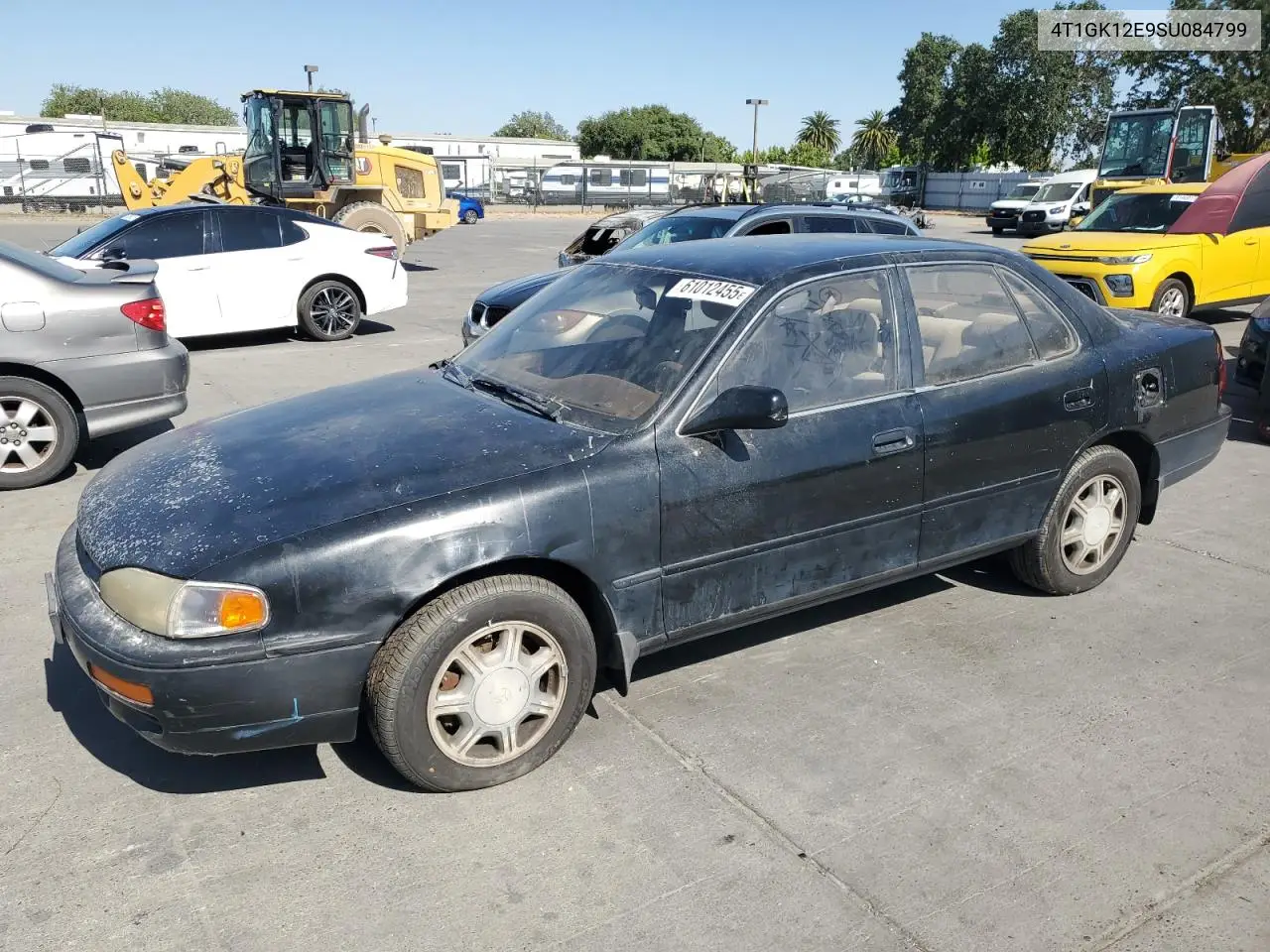 1995 Toyota Camry Le VIN: 4T1GK12E9SU084799 Lot: 61012455