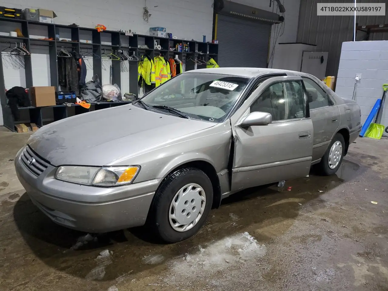 1999 Toyota Camry Ce VIN: 4T1BG22KXXU589197 Lot: 46425315
