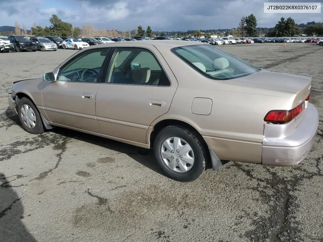 1999 Toyota Camry Le VIN: JT2BG22K8X0376107 Lot: 49145645