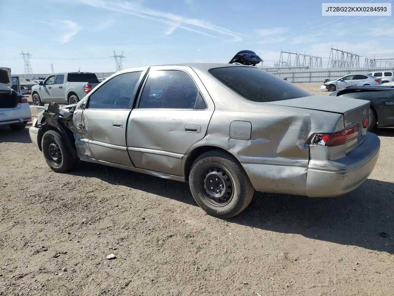 1999 Toyota Camry Le VIN: JT2BG22KXX0284593 Lot: 54061685