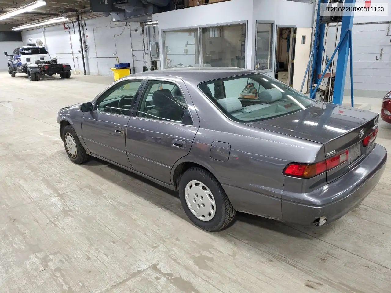 1999 Toyota Camry Le VIN: JT2BG22K0X0311123 Lot: 54164545