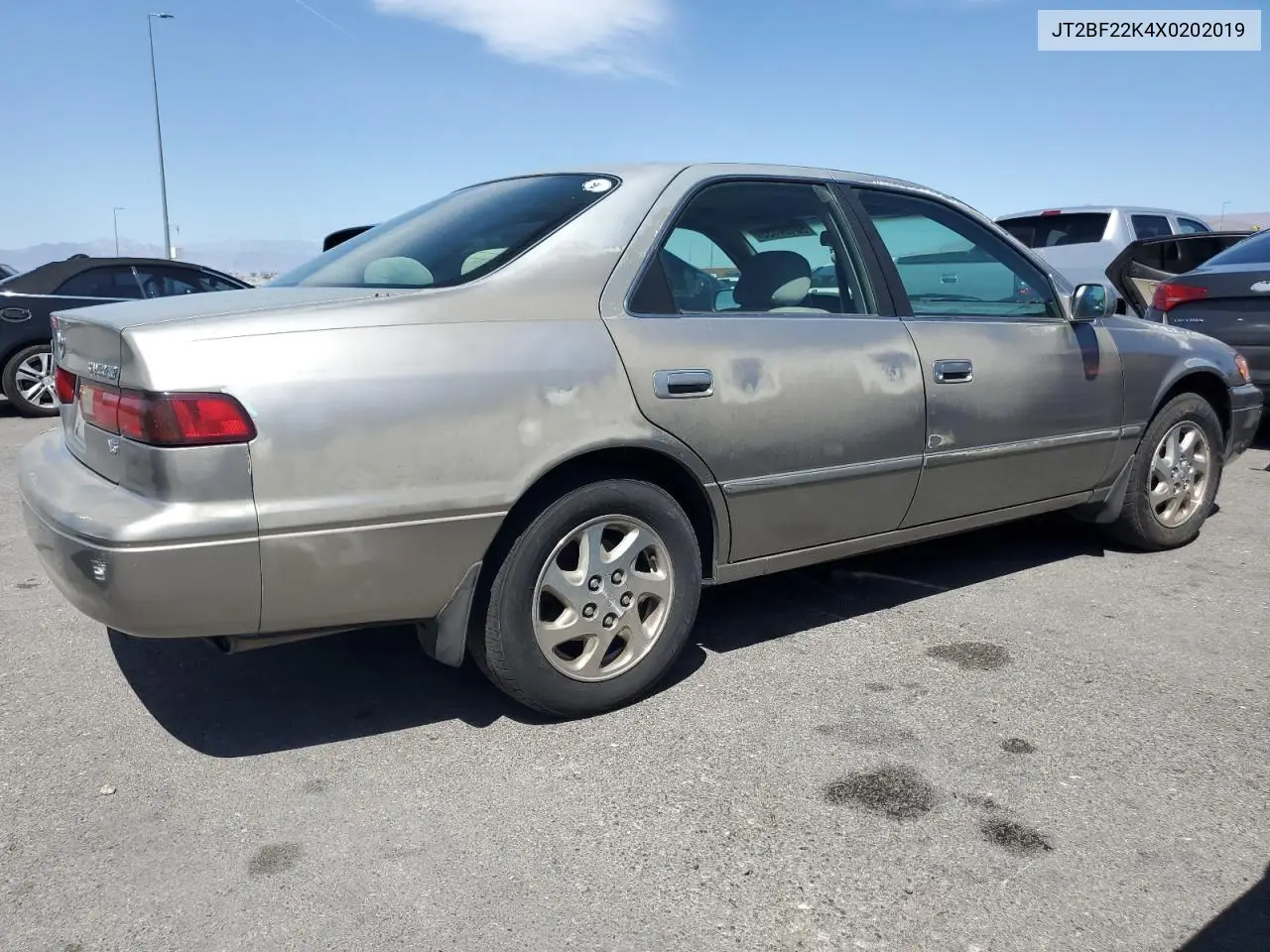 1999 Toyota Camry Le VIN: JT2BF22K4X0202019 Lot: 56104335