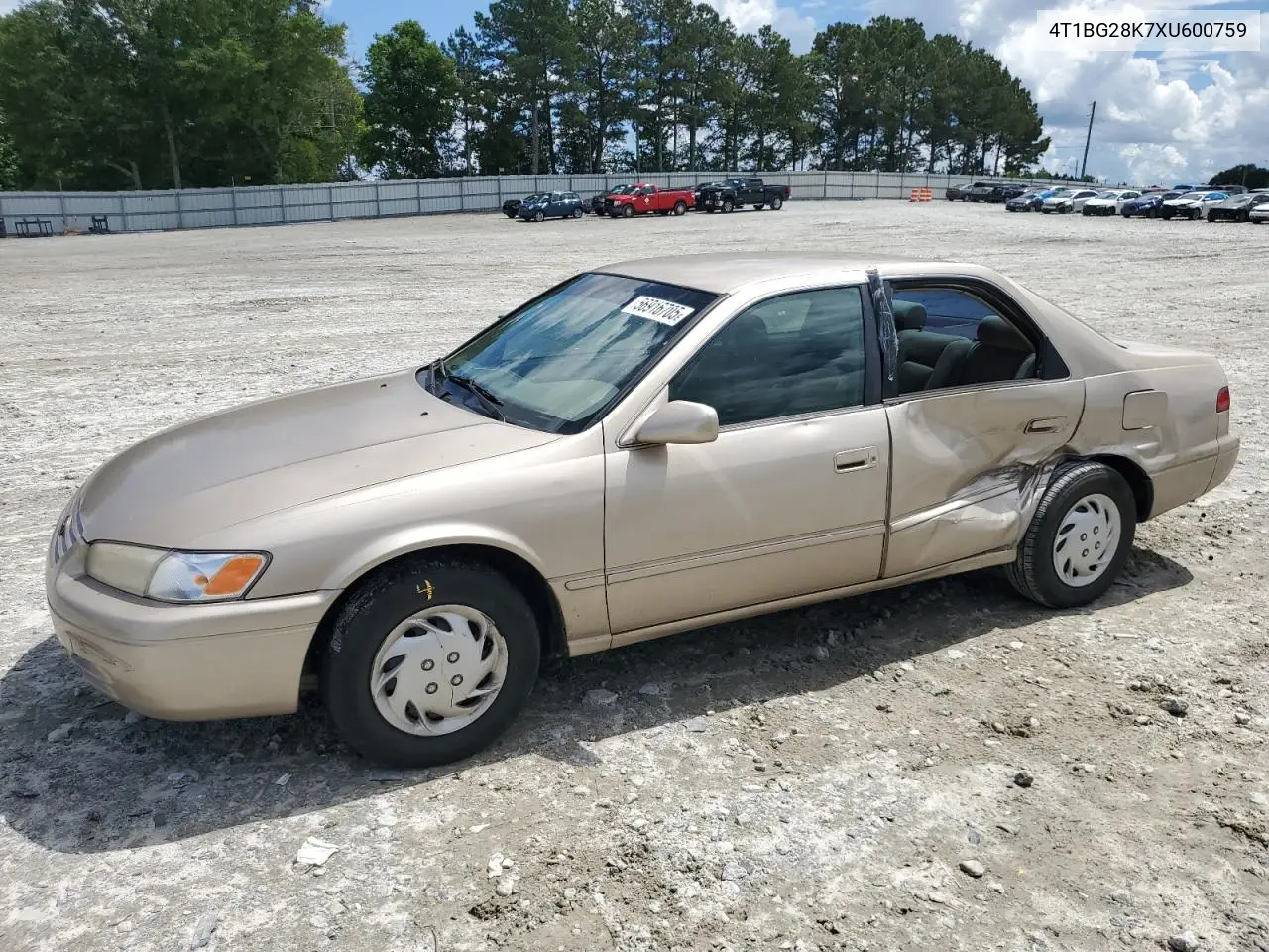1999 Toyota Camry Ce VIN: 4T1BG28K7XU600759 Lot: 56916705
