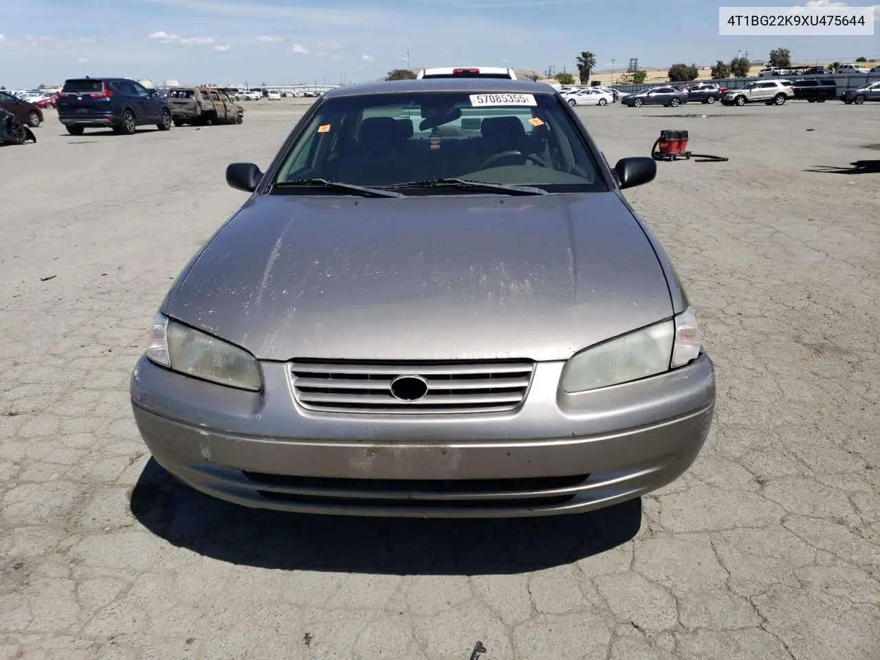 1999 Toyota Camry Ce VIN: 4T1BG22K9XU475644 Lot: 57085355