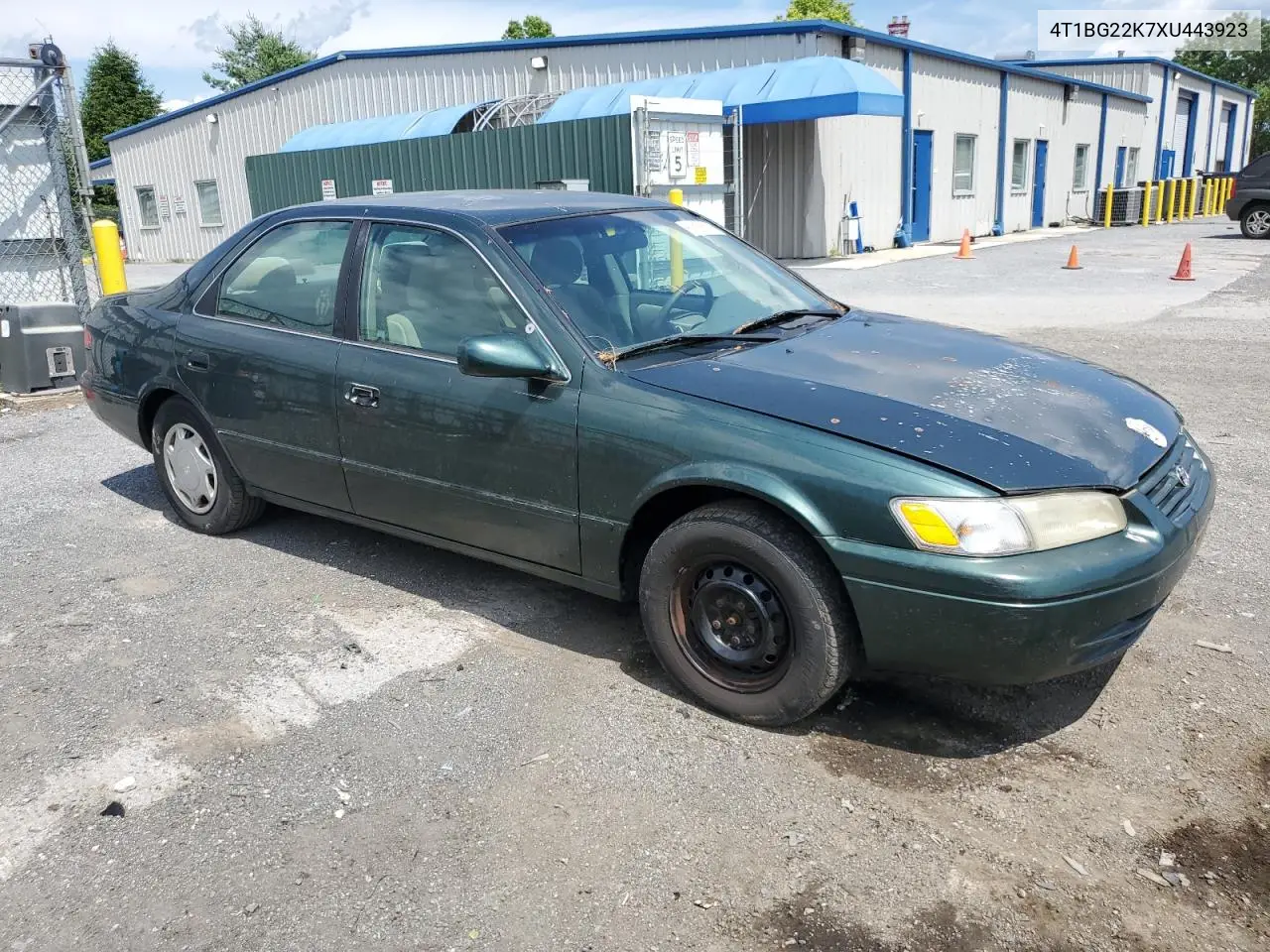 1999 Toyota Camry Ce VIN: 4T1BG22K7XU443923 Lot: 61206005