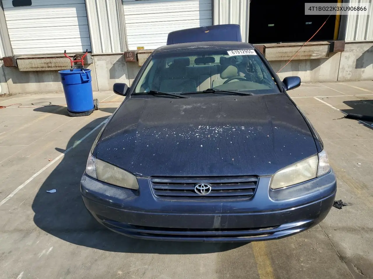 1999 Toyota Camry Ce VIN: 4T1BG22K3XU906866 Lot: 61912955