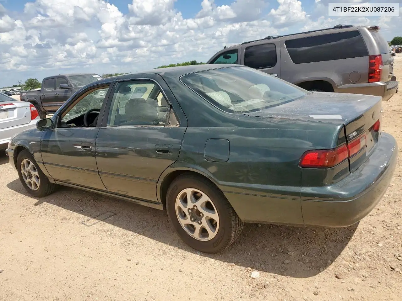 1999 Toyota Camry Le VIN: 4T1BF22K2XU087206 Lot: 62411625