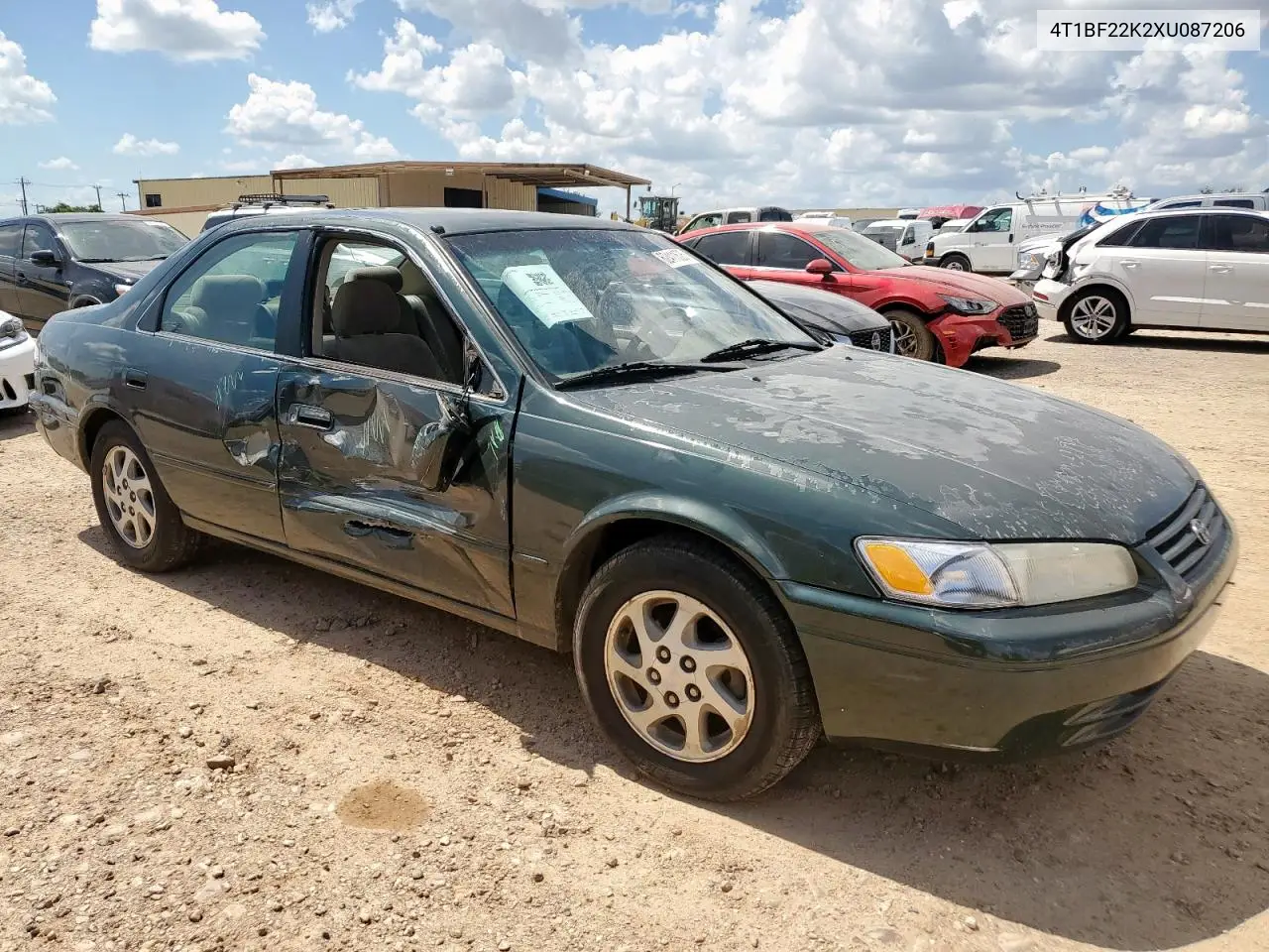 1999 Toyota Camry Le VIN: 4T1BF22K2XU087206 Lot: 62411625