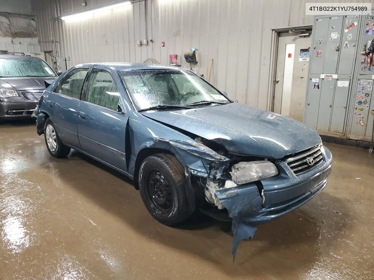 2000 Toyota Camry Ce VIN: 4T1BG22K1YU754989 Lot: 51624655