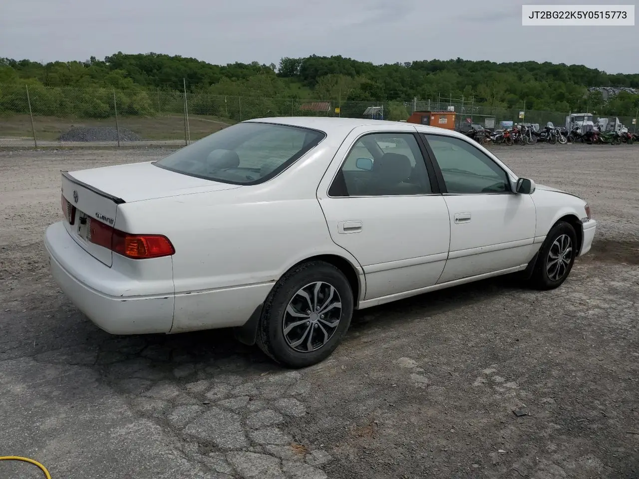 2000 Toyota Camry Ce VIN: JT2BG22K5Y0515773 Lot: 56463235