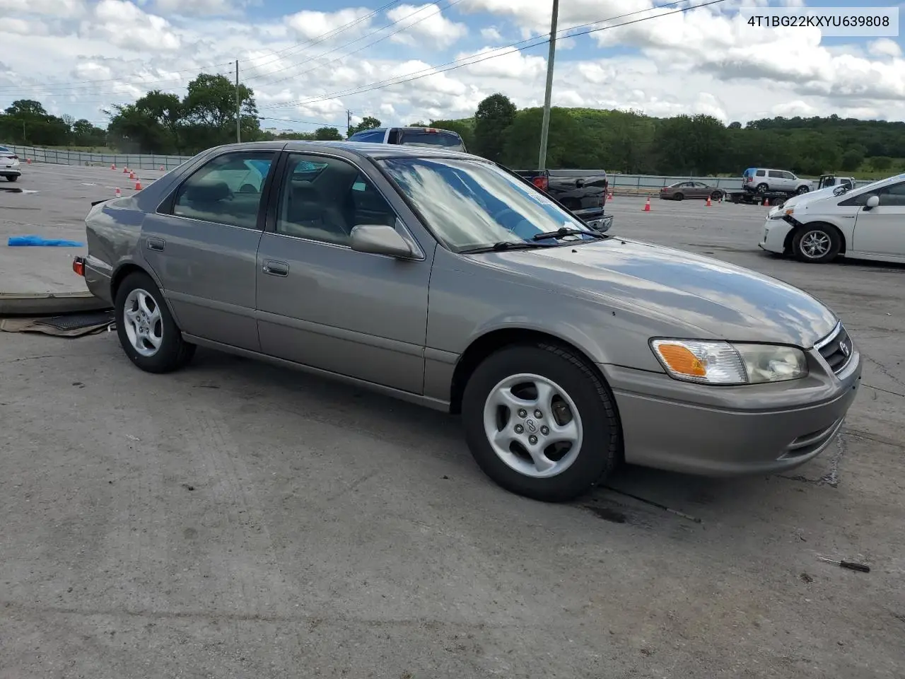 2000 Toyota Camry Ce VIN: 4T1BG22KXYU639808 Lot: 56606985