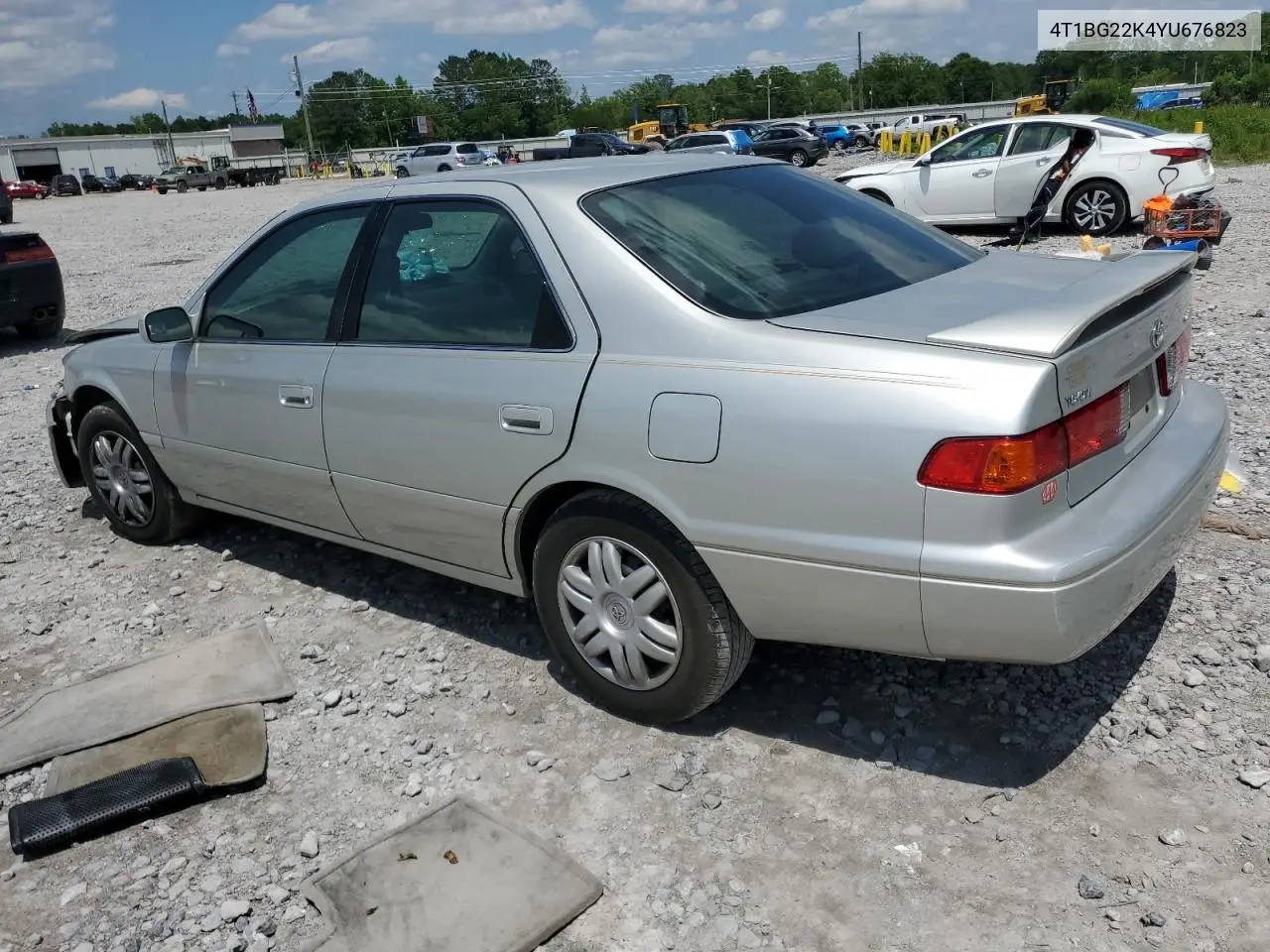 2000 Toyota Camry Ce VIN: 4T1BG22K4YU676823 Lot: 56666515