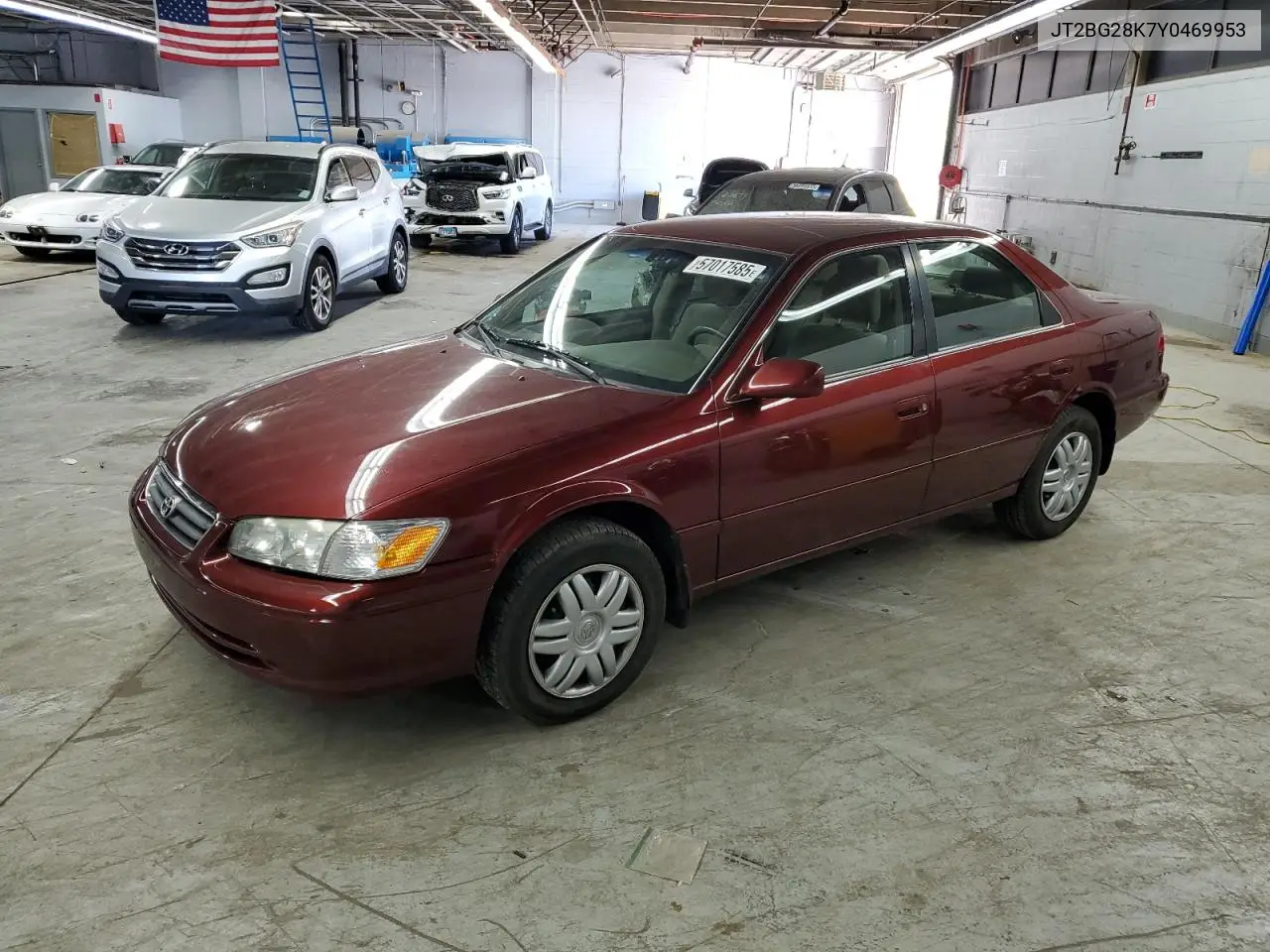 2000 Toyota Camry Le VIN: JT2BG28K7Y0469953 Lot: 57017585