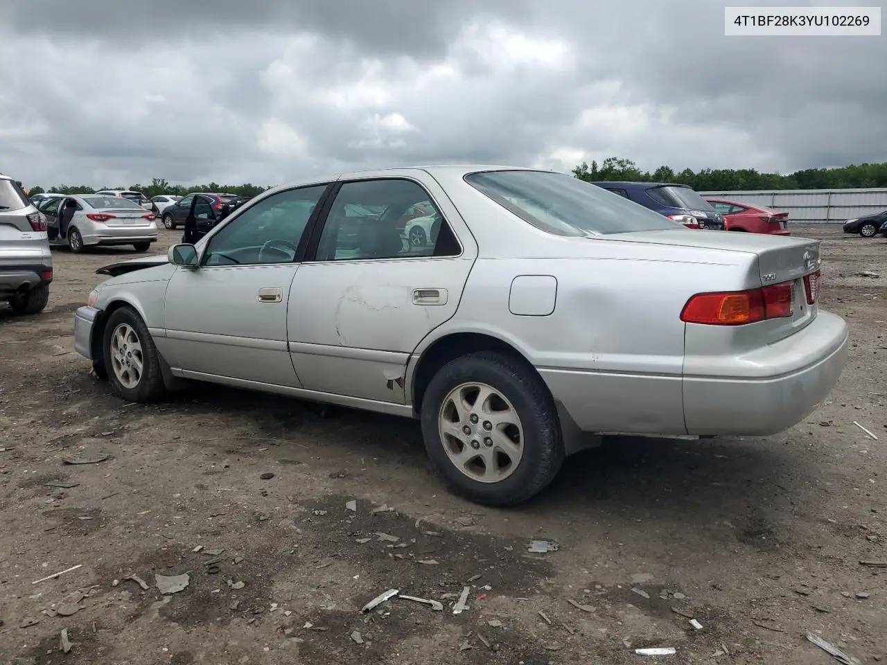 2000 Toyota Camry Le VIN: 4T1BF28K3YU102269 Lot: 57291565