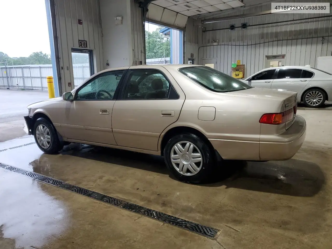 2000 Toyota Camry Le VIN: 4T1BF22KXYU938380 Lot: 60046435